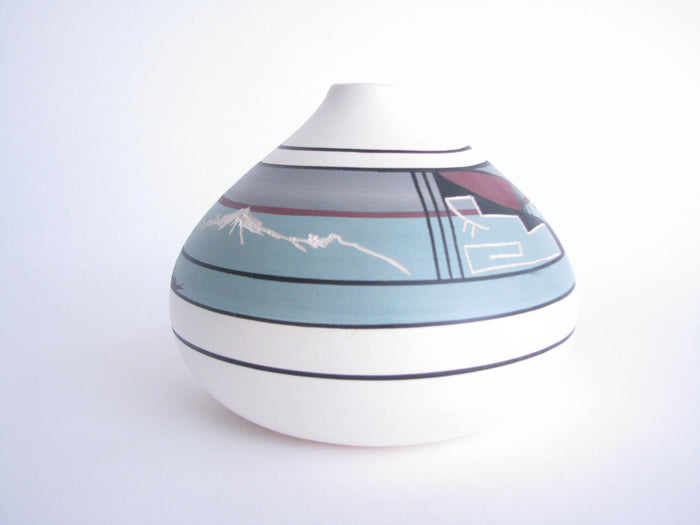 edgebrookhouse - 1980s Native American Navajo Etched Pottery Vase by Janet Dine