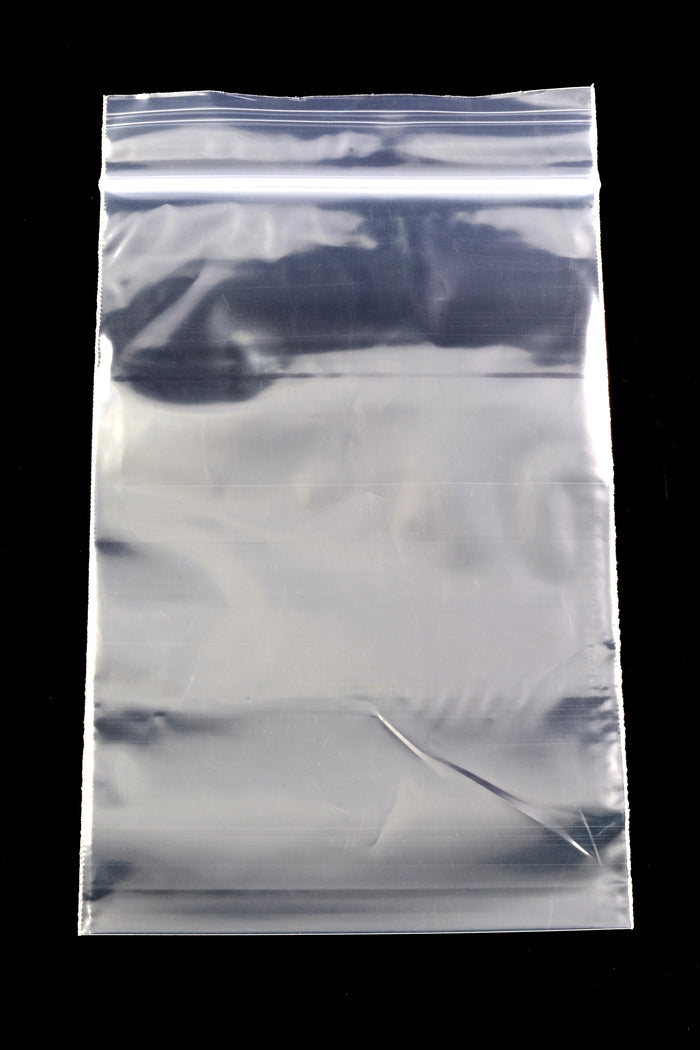 Single 4″ × 6″ clear plastic baggie shown flat, simple transparent packaging bag for small-item storage