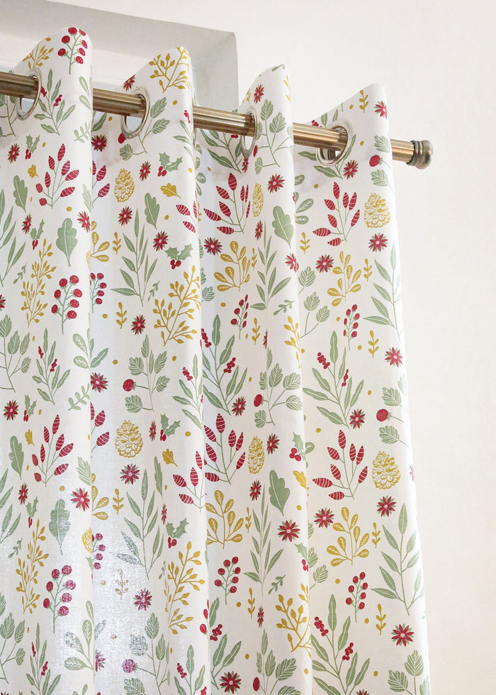 Foraged Berries 100% cotton floral curtain for living room - Light Reduction - Multicolor - Single Piece