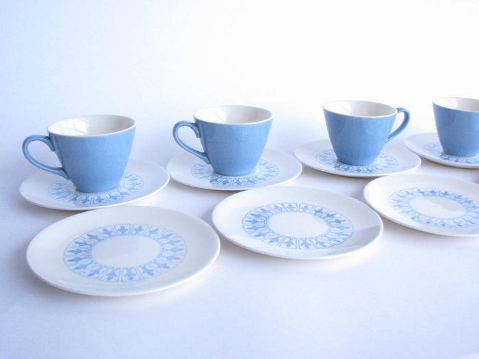 edgebrookhouse - Homer Laughlin Fleur de Lis Richelieu Cups, Saucers and Dessert Plates - 12 Pieces