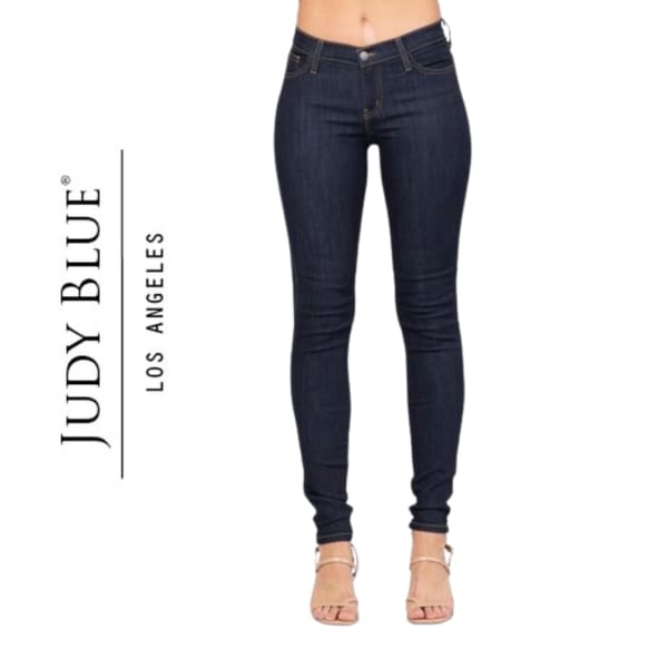 Judy Blue Women’s Dark Wash Skinny Mid-Rise Jeans Style
