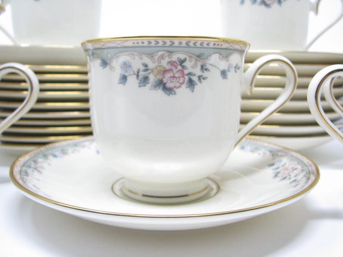 edgebrookhouse - Lenox Spring Vista Set of 10 Cups, Saucers, Dessert Plates - 30 Pieces