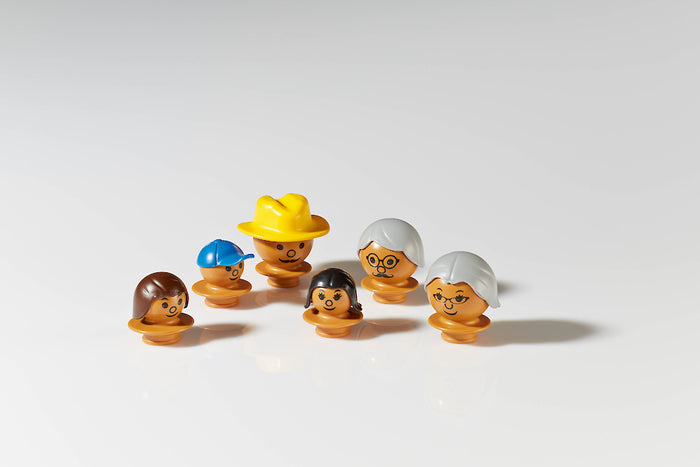 mobilo figurines, brown, 6 pieces