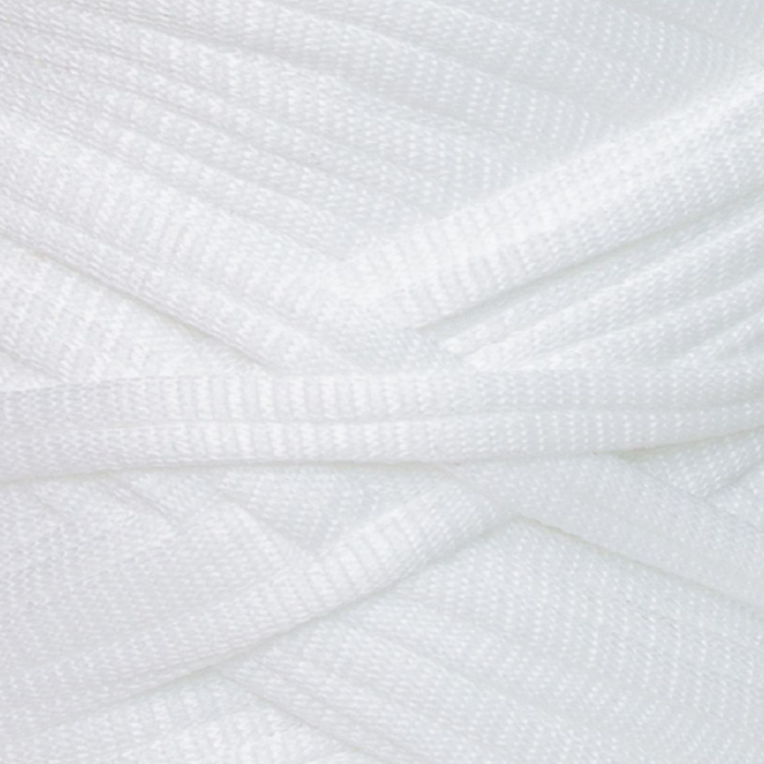Poly T-Shirt Yarn White Color