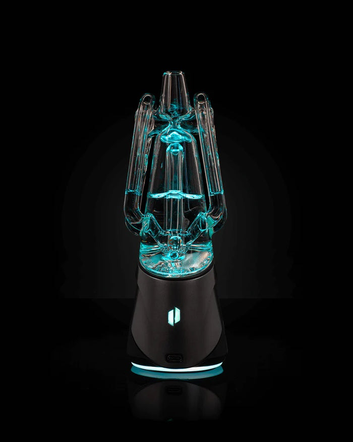 Recycler Glass 2.0 mounted on Peak Pro, water illuminated teal to showcase circulating recycler pathways during use.