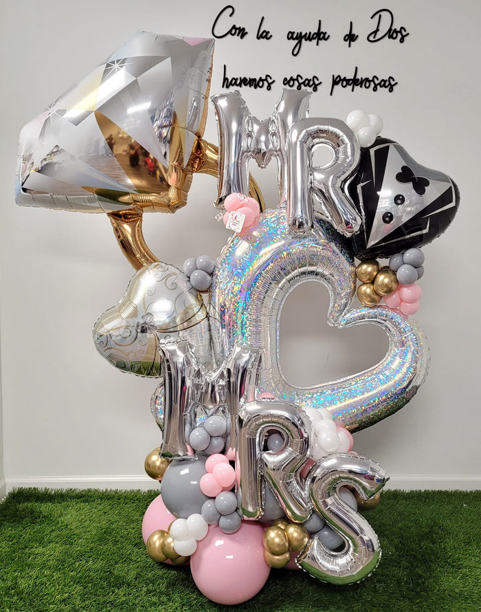 Wedding balloon bouquet